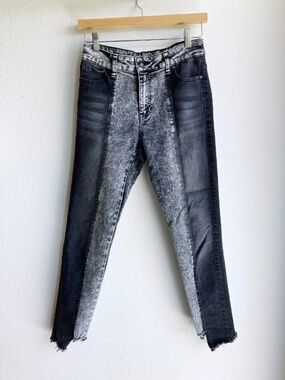 Forever 21 High Rise Side Stripe Black Acid Wash Women's Skinny Jeans Size M